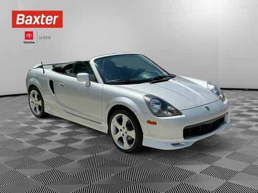 2001 Toyota MR2