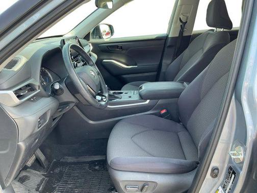 2020 Toyota Highlander Hybrid LE