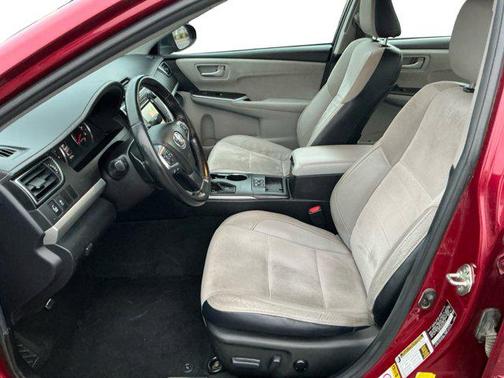 2016 Toyota Camry XSE