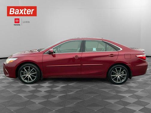 2016 Toyota Camry XSE