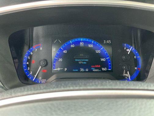 2022 Toyota Corolla Cross XLE