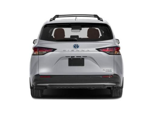 2025 Toyota Sienna Platinum