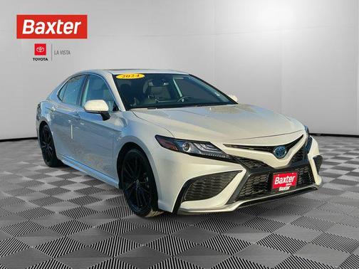2024 Toyota Camry Hybrid SE