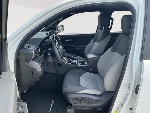Ice Cap 2024 Toyota Tacoma TRD Sport