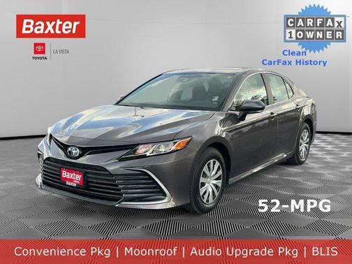 2024 Toyota Camry Hybrid LE