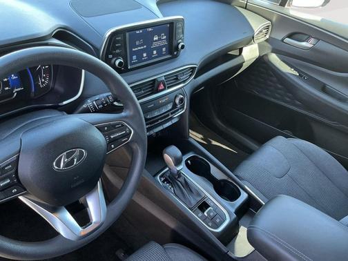 2019 Hyundai SANTA FE SEL 2.4