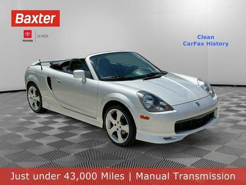 2001 Toyota MR2 Base (M5)