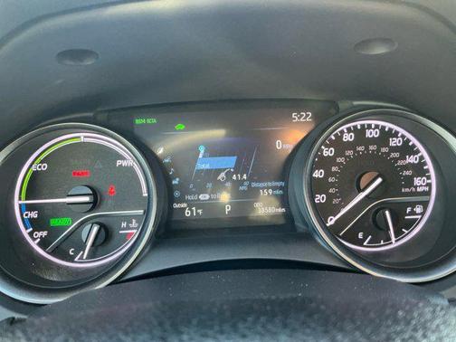 2024 Toyota Camry Hybrid SE