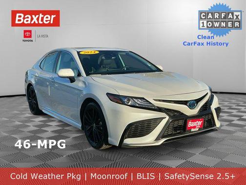 2024 Toyota Camry Hybrid SE