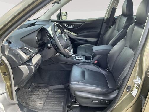 Autumn Green Metallic 2023 Subaru Forester Limited