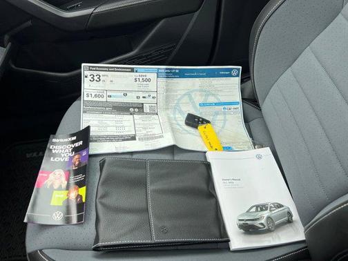 2025 Volkswagen Jetta 1.5T SE
