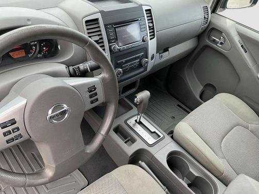 2018 Nissan Frontier SV