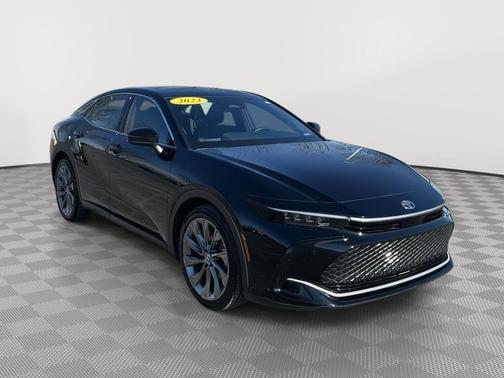 2023 Toyota Crown Limited