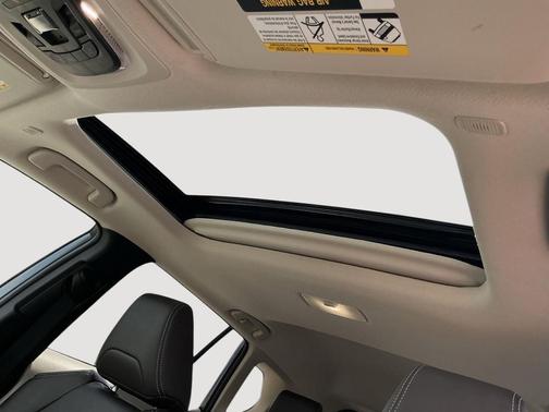 Celestite 2023 Toyota Corolla Cross XLE