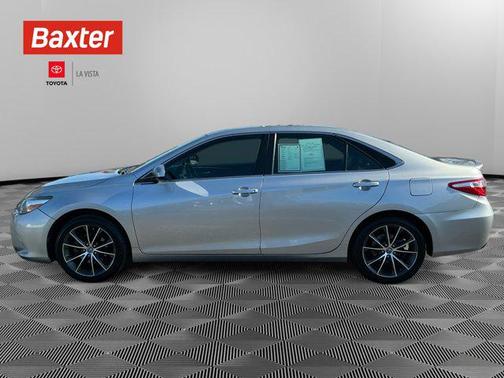 2016 Toyota Camry XSE