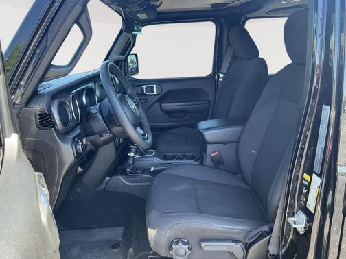 Black Clearcoat 2023 Jeep Wrangler 4-Door High Tide 4x4