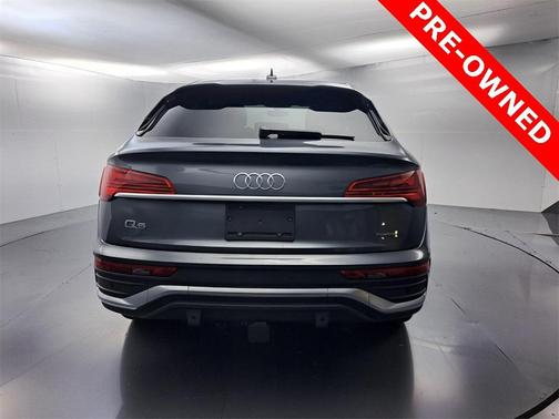 2022 Audi Q5 45 S line quattro Premium