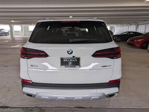 2026 BMW X5 sDrive40i