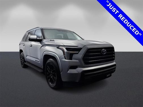 2024 Toyota Sequoia SR5