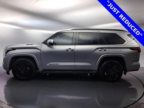 2024 Toyota Sequoia SR5
