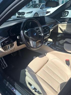 Arctic Race Blue Metallic 2023 BMW 530e 530e