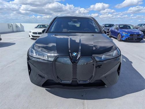 2026 BMW iX xDrive60