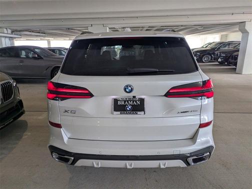 2026 BMW X5 PHEV xDrive50e
