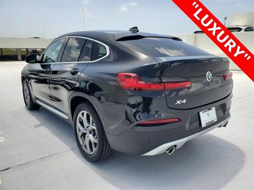 Photo 5 of 28 of 2020 BMW X4 xDrive30i