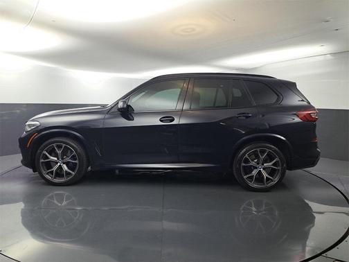 2023 BMW X5 M50i