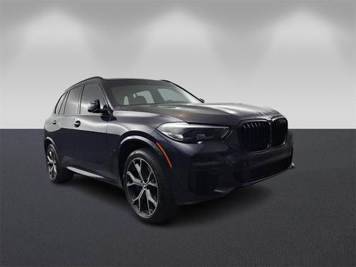 2023 BMW X5 M50i