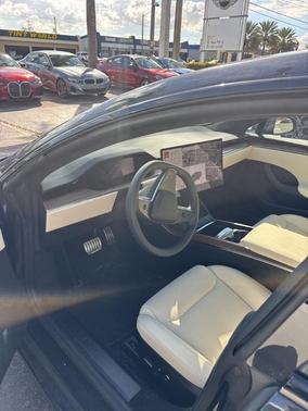 2024 Tesla Model S Base