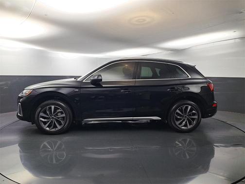 2023 Audi Q5 45 S line quattro Premium