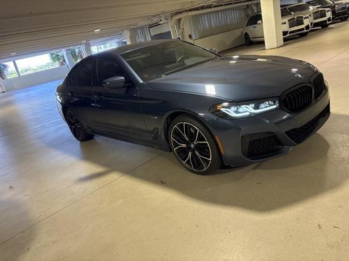 2023 BMW 530e 530e