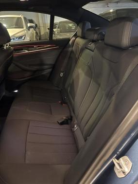 2023 BMW 530e 530e