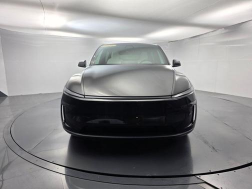 Black 2026 Tesla Model Y PREMIUM