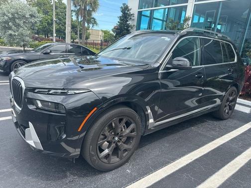 2023 BMW X7 xDrive40i