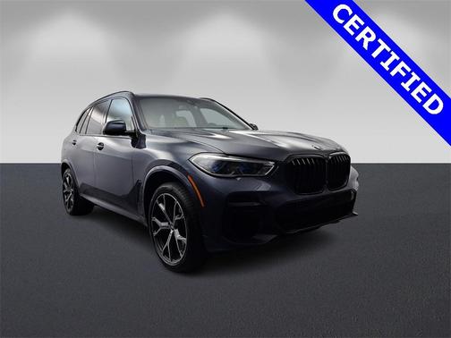 2022 BMW X5 M50i