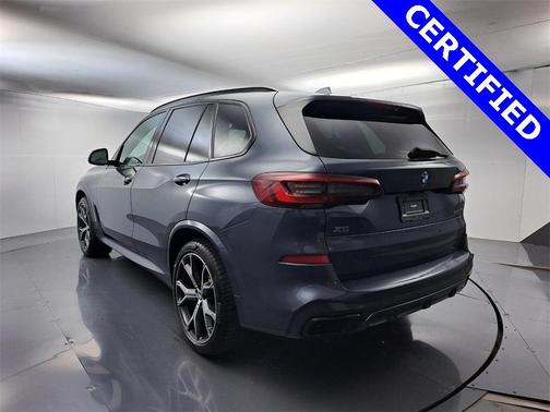 2022 BMW X5 M50i