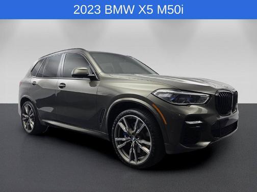 Manhattan Green Metallic 2023 BMW X5 M50i