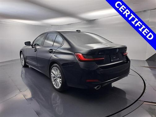 2023 BMW 330 i xDrive