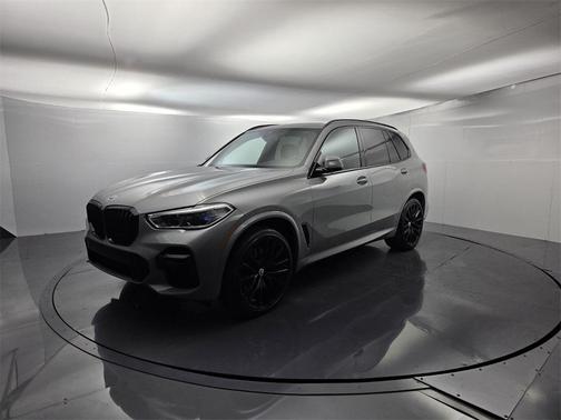 2023 BMW X5 M50i