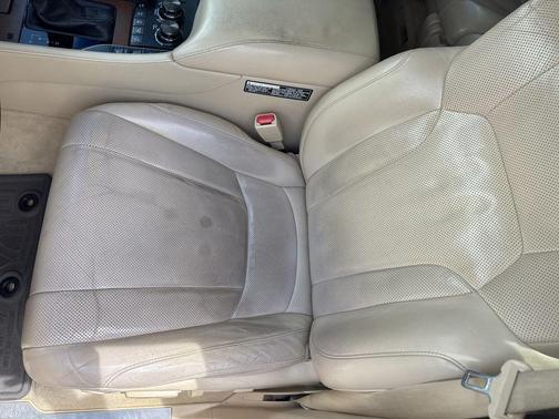 Silver 2017 Lexus LX 570 Base