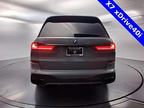 2021 BMW X7 xDrive40i