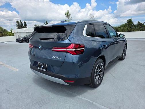 Arctic Race Blue Metallic 2026 BMW X3 30 xDrive