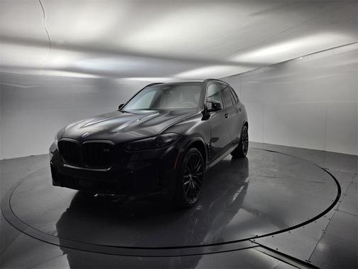 2024 BMW X5 M60i