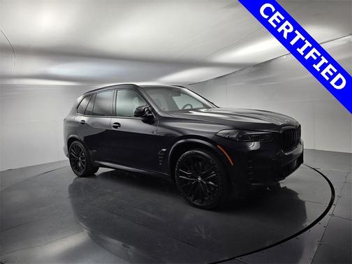 2024 BMW X5 M60i