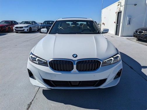 2025 BMW 330 i
