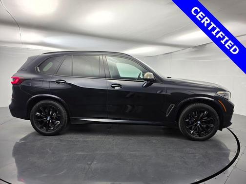2022 BMW X5 M50i