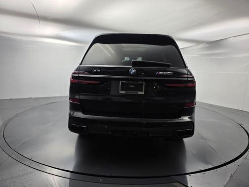 Black Sapphire Metallic 2024 BMW X7 M60i