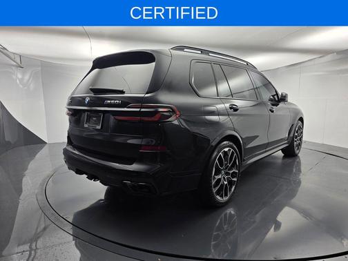 Black Sapphire Metallic 2024 BMW X7 M60i